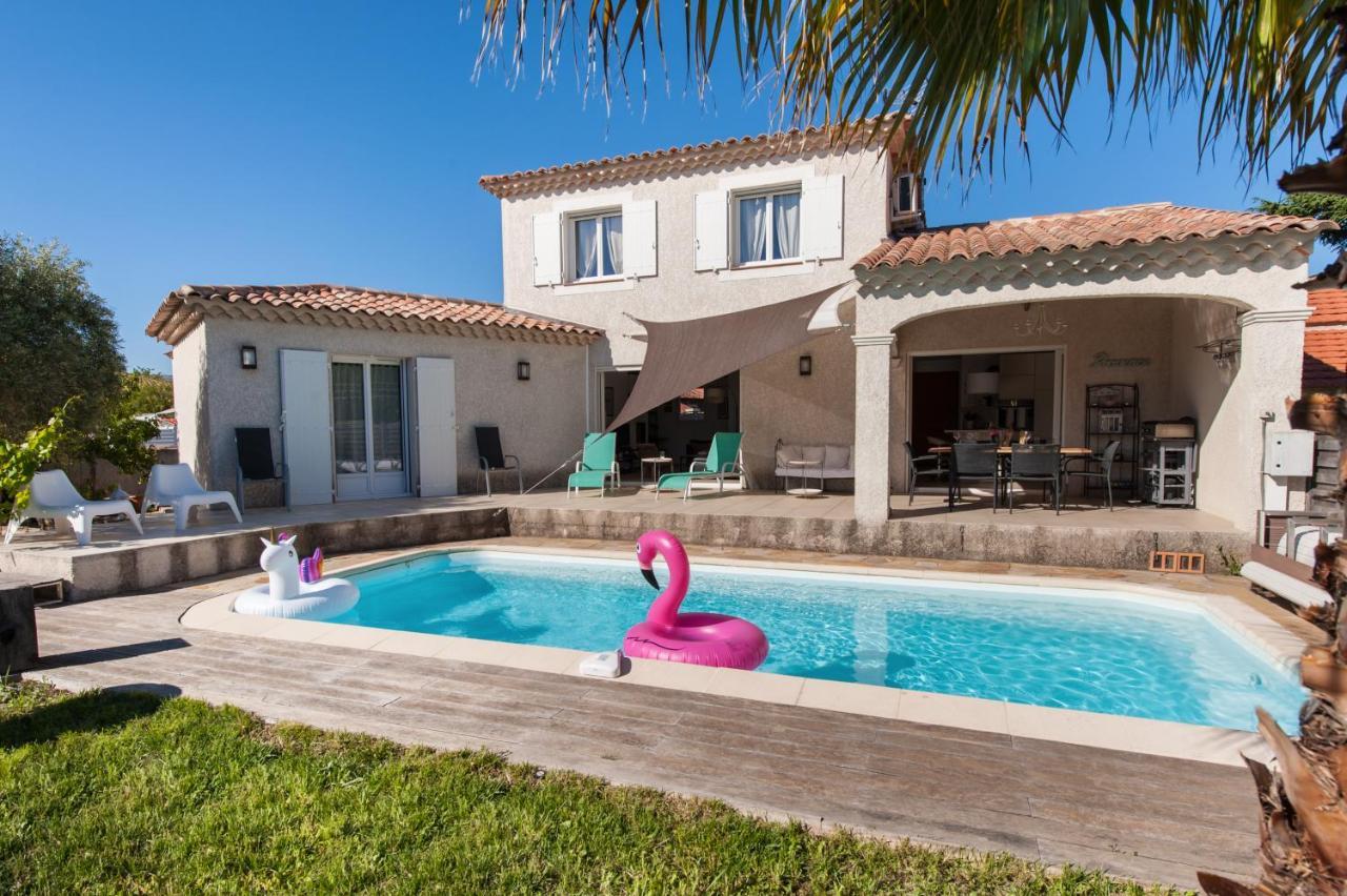 Villa Deidiere 6Pers/Piscine/Petanque/Clim Saint-Cyr-sur-Mer Kültér fotó