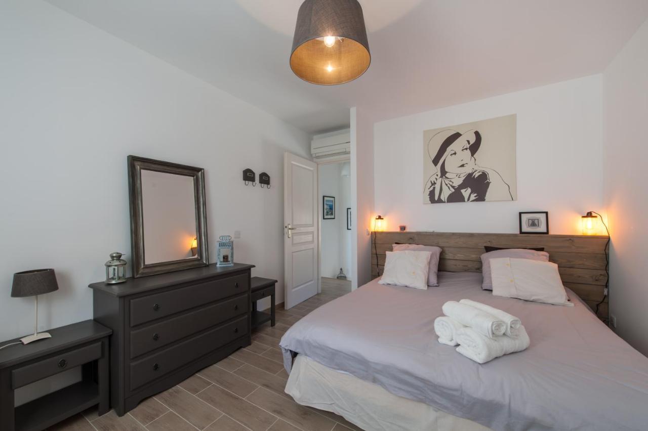 Villa Deidiere 6Pers/Piscine/Petanque/Clim Saint-Cyr-sur-Mer Kültér fotó